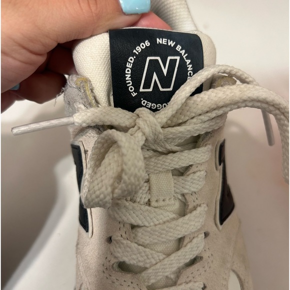 New Balance 574 “White Navy Gum” - Picture 4 of 5